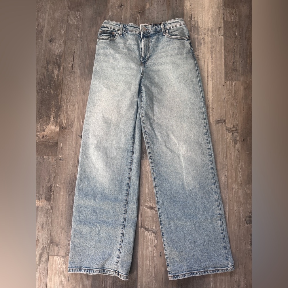 No Boundaries Light Blue Straight Leg Jeans
